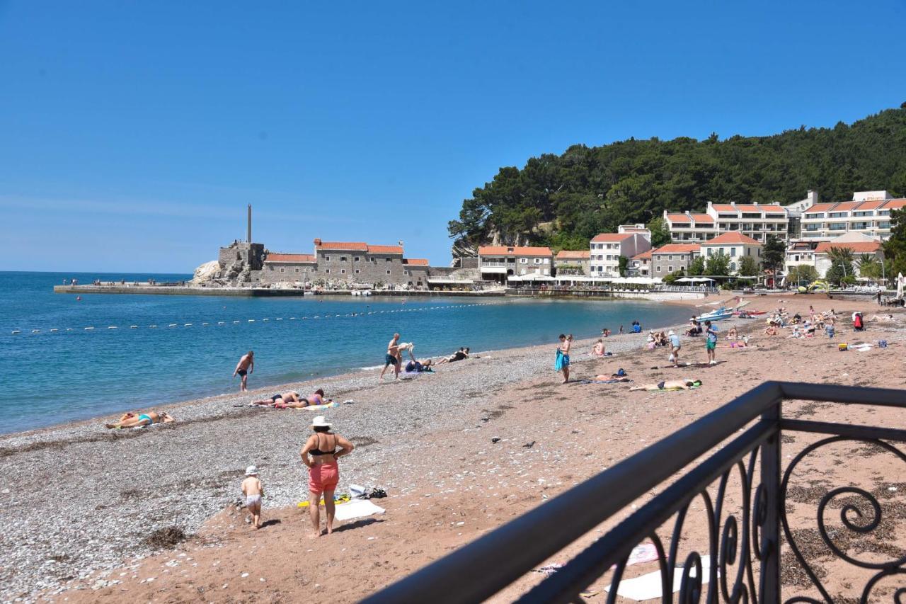 Beach House Petrovac Exterior photo